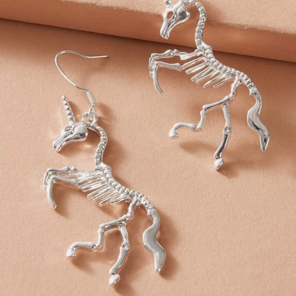 Halloween 🎃 Unicorn Skeleton Earrings - Picture 2 of 3